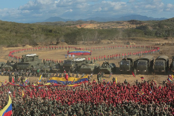 委内瑞拉总统宣布启动委内瑞拉史上最大规模军演