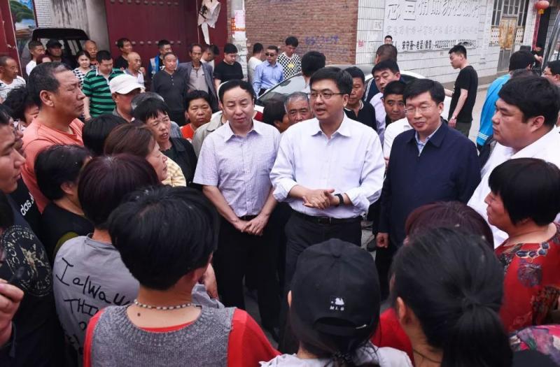 陈刚妥善解决征迁安置期间群众遇到的难题