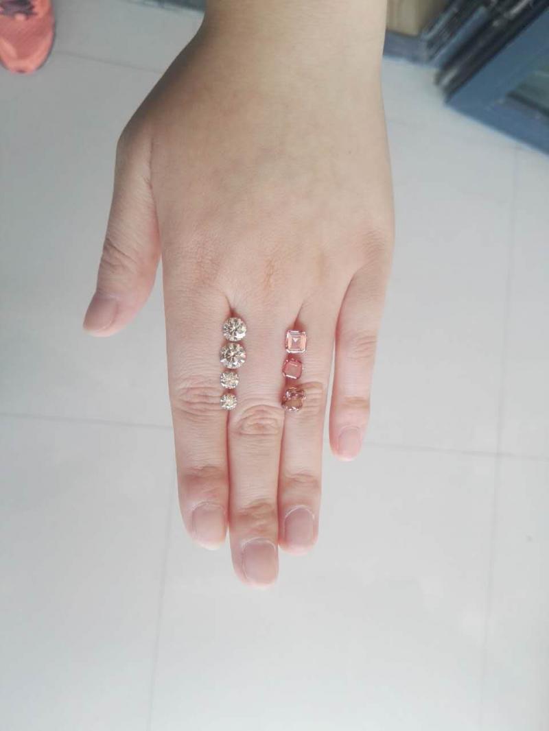 1572426442404685_s.jpg