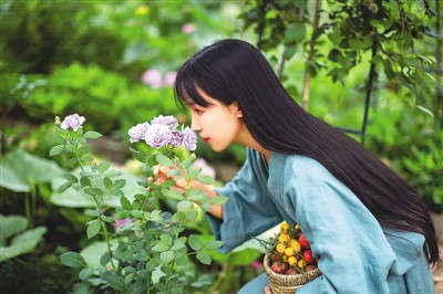 李子七1.jpg