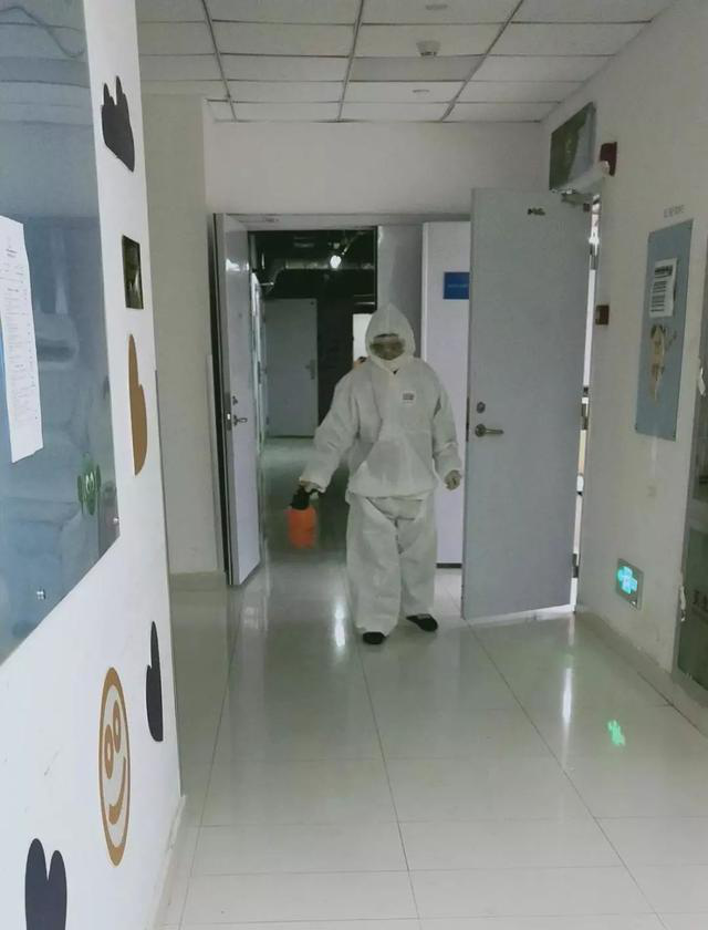 在抗击疫情的征程中287.png