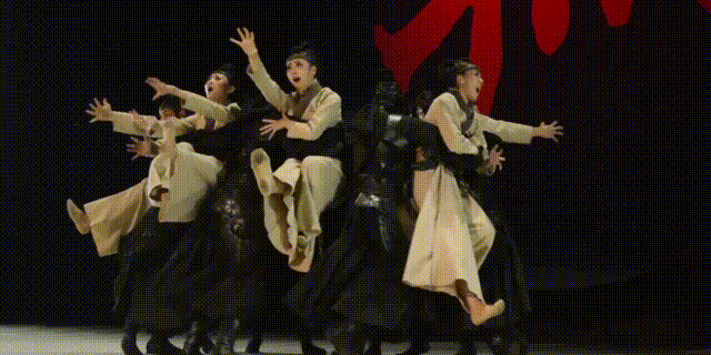 赵氏孤儿-动图1.gif
