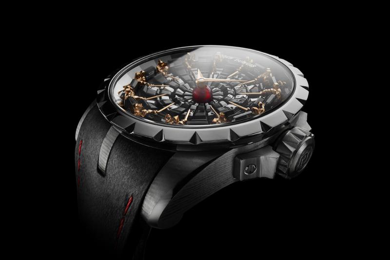 Roger Dubuis罗杰杜彼Knights of the Round Table圆桌骑士系列腕表_情境图1.jpg