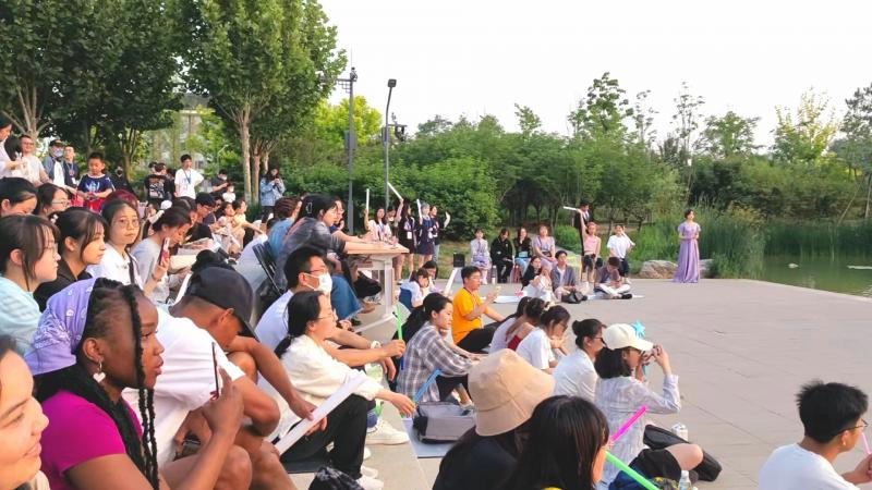 【领唱人】5月18日“星光汇聚 相约壶畔”外文歌曲大赛.jpg