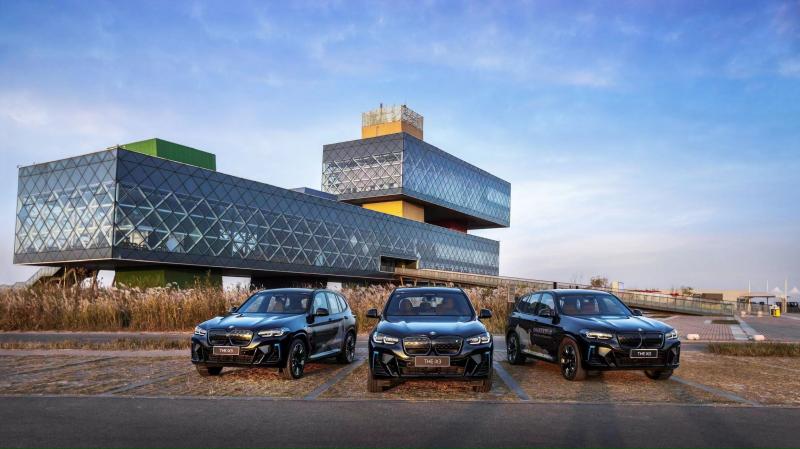 “BMW美丽家园行动”向山东黄河三角洲国家级自然保护区提供3辆纯电动BMW iX3作为巡护车.jpg
