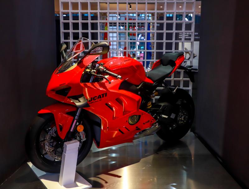 8_æå¡è¿ª(Ducati)æ©æè½¦.jpg