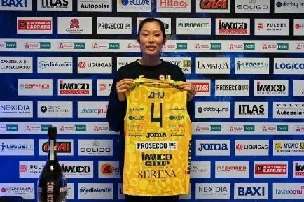 朱婷13.jpg