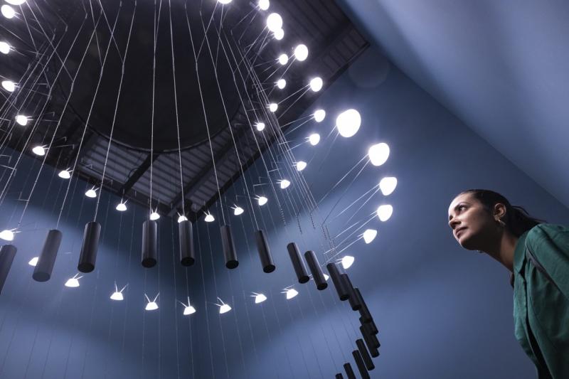 34_Euroluce_LucePlan_©Diego Ravier_Salone del Mobile Milano 大.jpeg