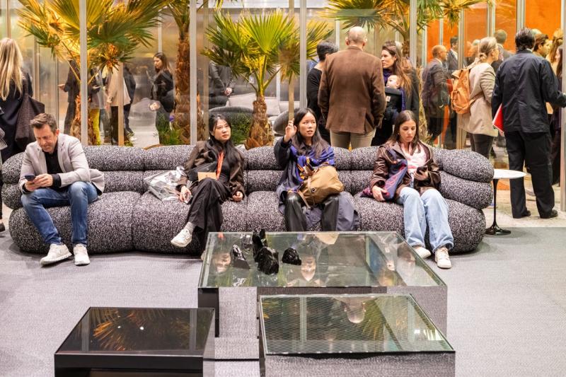 11_International Furniture Exhibition_Knoll_©Andrea Mariani_Salone del Mobile Milano 大.jpeg