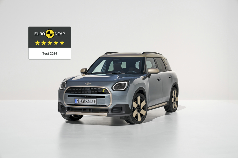 05. 全新MINI Countryman.jpg