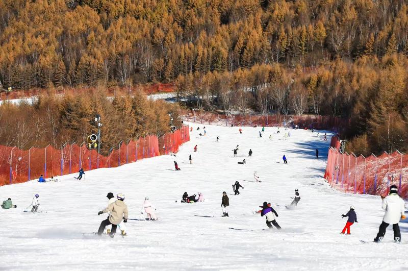 1761535127397740.jpg 崇礼雪场3.jpg