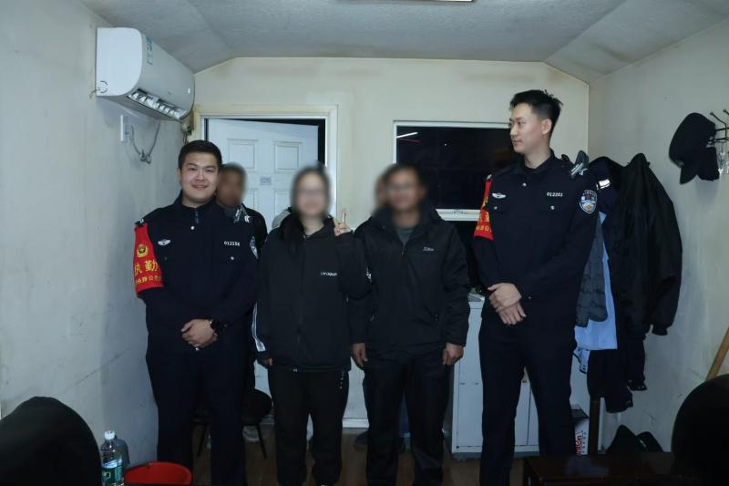 1764324000992239.jpg 北京铁警.jpg