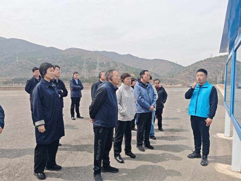 1766965437187484.jpg 京津冀三地人大常委会联合开展永定河保护立法调研(图源自北京人大网站).jpg