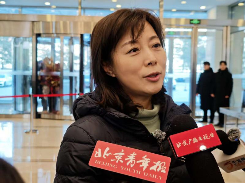 两会Ｃ.jpg