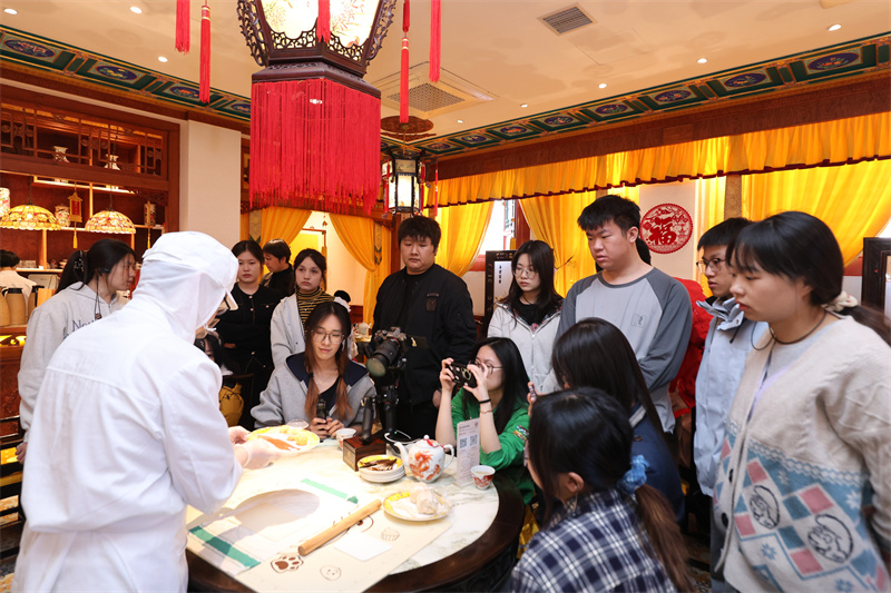 1775609993433201.jpg 信息科技大学.jpg