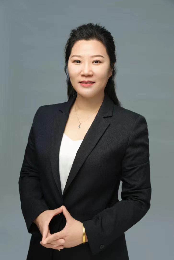 9--何英郁.jpg