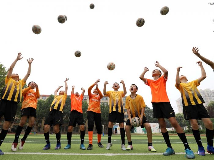 图记| 河北石家庄:"快乐足球"踢起来