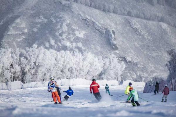 瓣瓣同心｜追求速度亦不忘慢生活 张家口将打造全国最大户外亲子娱雪乐园